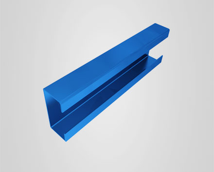 ����C���